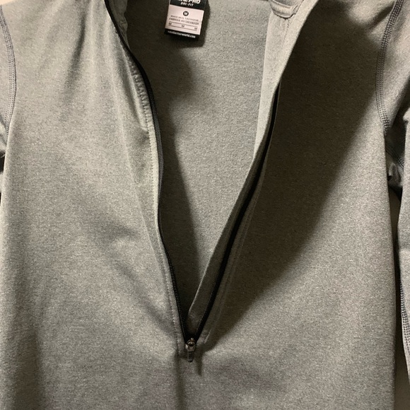 NIKE PRO DRI-FIT gray athletic pull over - Picture 8 of 10